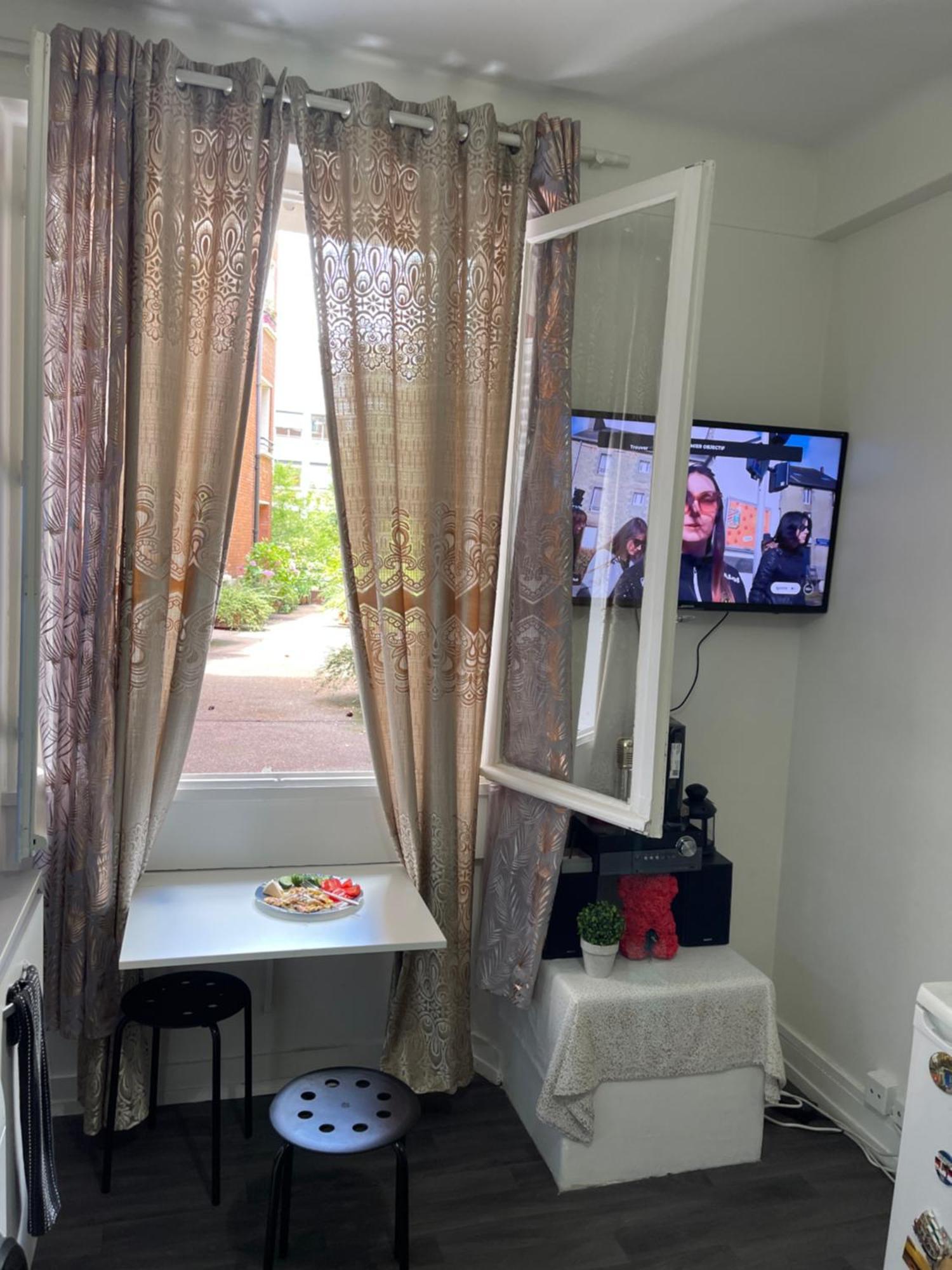 Tour Montparnasse Bed & Breakfast Париж Екстериор снимка